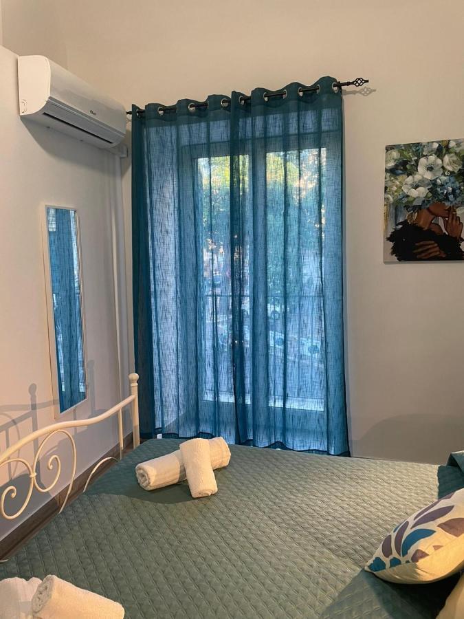 Maqueda Rooms Palermo Luaran gambar