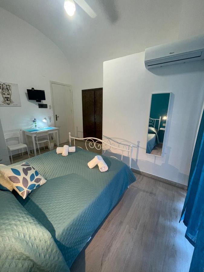 Maqueda Rooms Palermo Luaran gambar