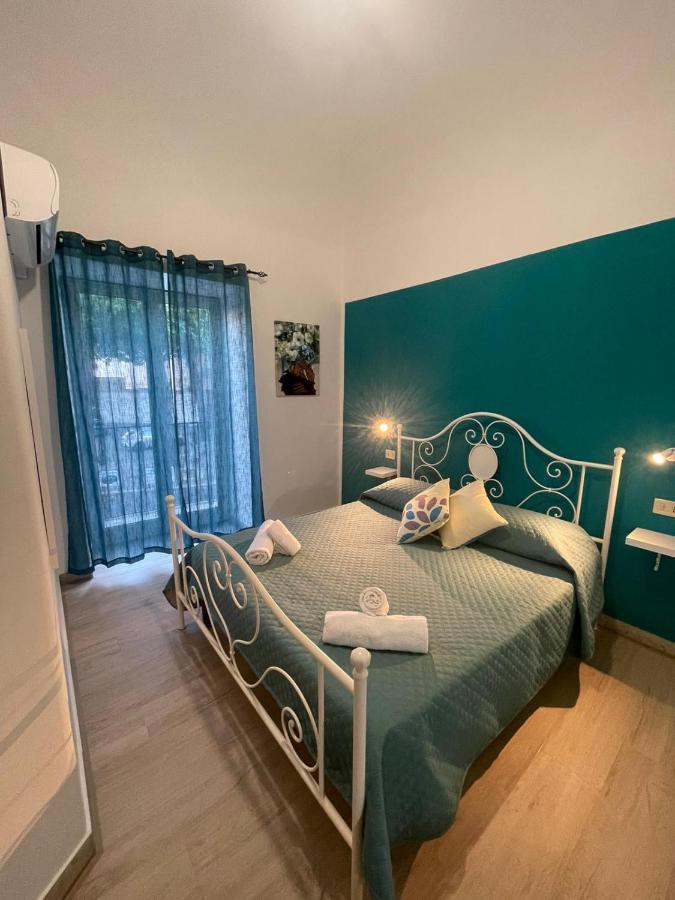 Maqueda Rooms Palermo Luaran gambar