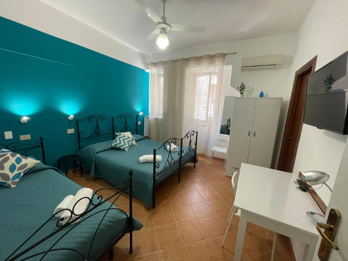 Maqueda Rooms Palermo Luaran gambar