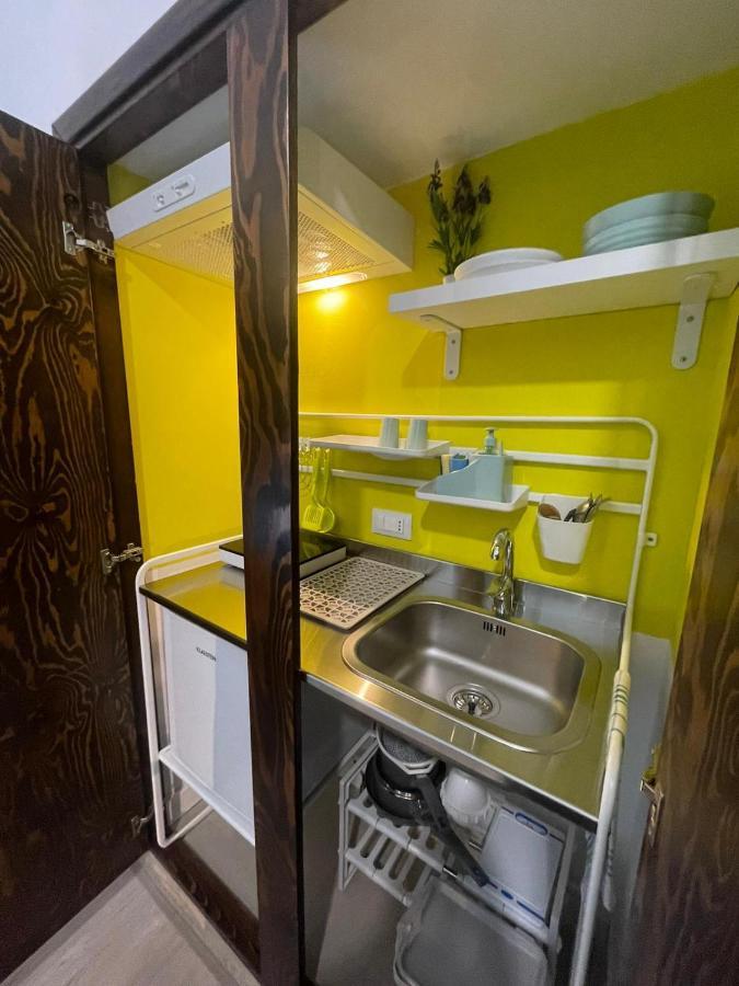 Maqueda Rooms Palermo Luaran gambar